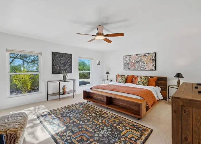 Holiday home Catalina Foothills Luxe Retreat With Heated Pool Tucson