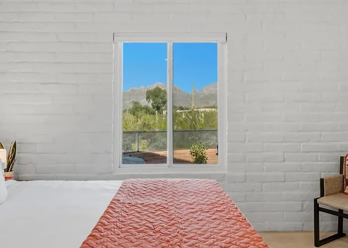 Holiday home Catalina Foothills Luxe Retreat With Heated Pool Tucson