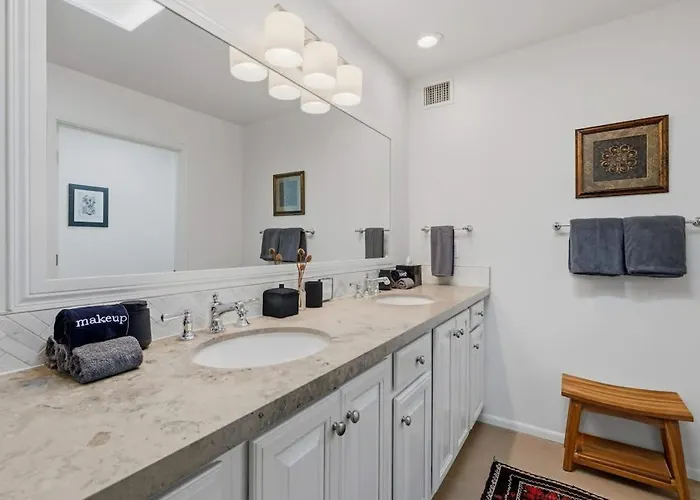 Catalina Foothills Luxe Retreat With Heated Pool Holiday home Tucson