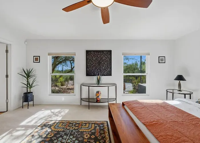 Holiday home Catalina Foothills Luxe Retreat With Heated Pool Tucson