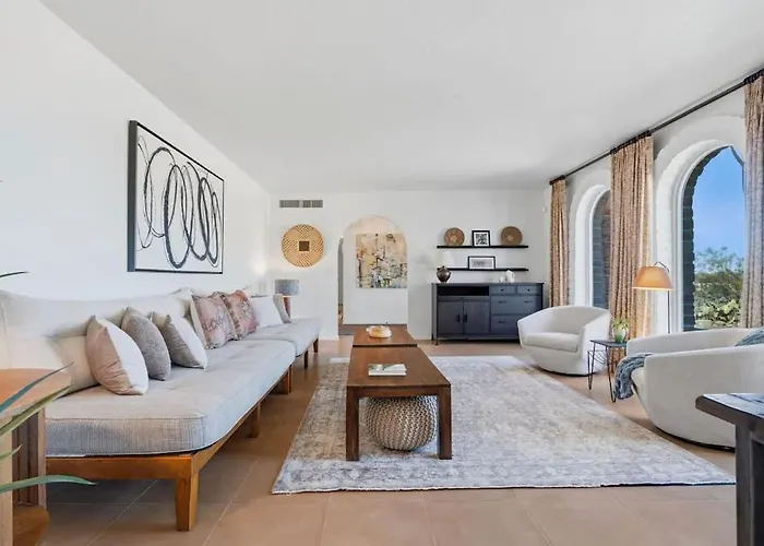 Catalina Foothills Luxe Retreat With Heated Pool *