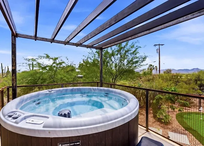 Catalina Foothills Luxe Retreat With Heated Pool Holiday home